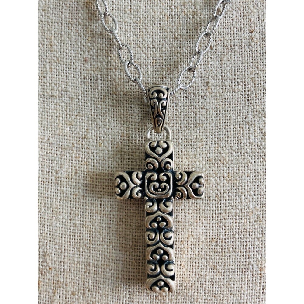 Signed Milo 925 sterling silver cross Pendant Necklace 20"